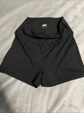 YITTY Black High-Rise Bike Shorts